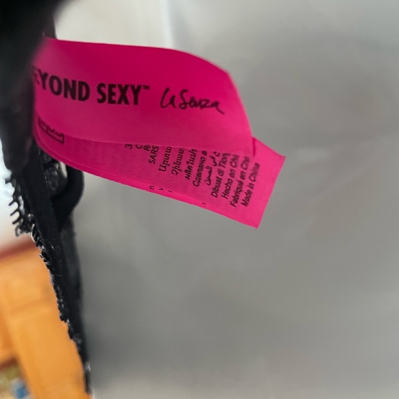 La SENZA BEYOND SEXY Bra Padded Lacy Push-Up Strappy Size 34DD - Picture 14 of 15
